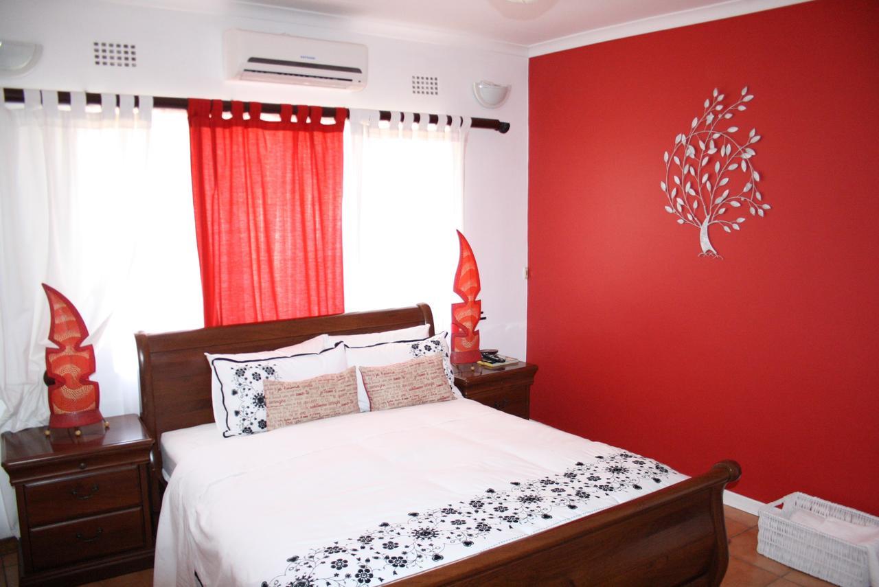 Sunflower Court Bed And Breakfast Gaborone Exteriér fotografie